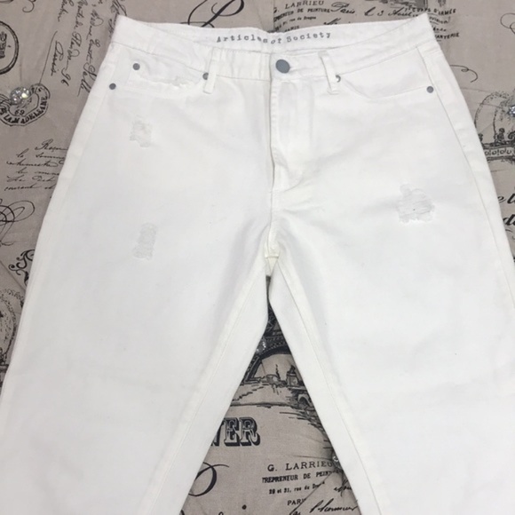 Articles of Society Rene Ripped&Frayed High Rise Jeans - Picture 6 of 16